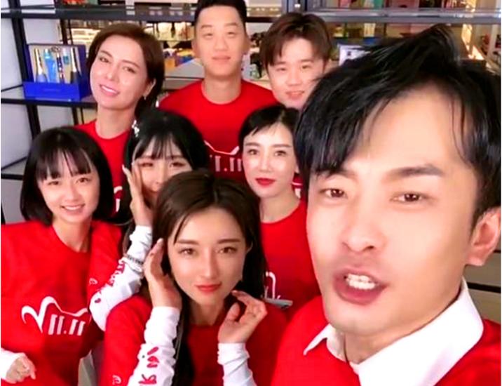 网红辛巴徒弟时大漂亮男的女的？卖燕窝真的假的？王海揭秘是糖水