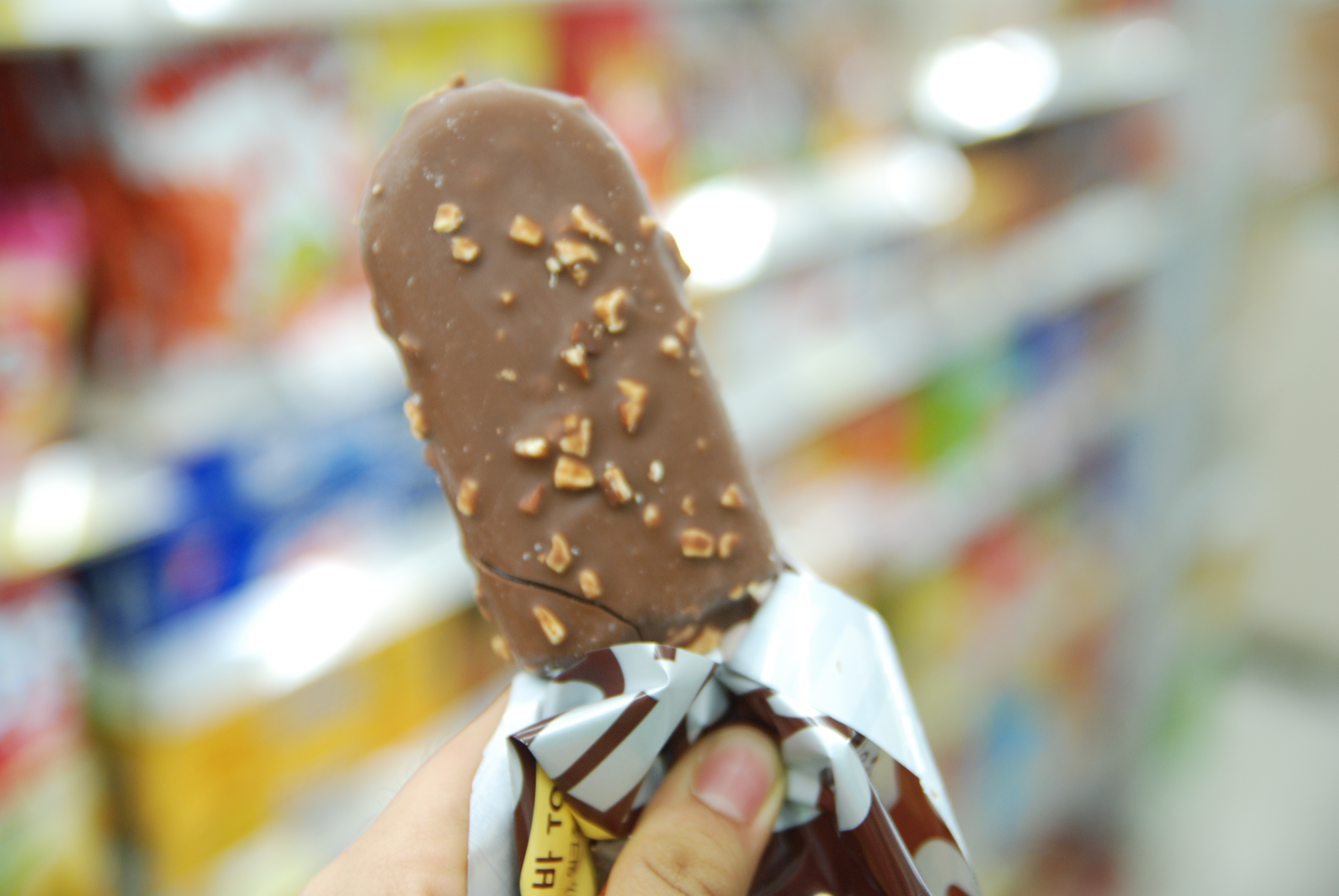 韩国紫菜包饭年糕,韩国美食一条街紫菜饭