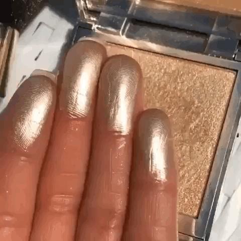 让麻辣鸡”从良”比裸妆更高阶，Jouer就搞定，还打什么水光针