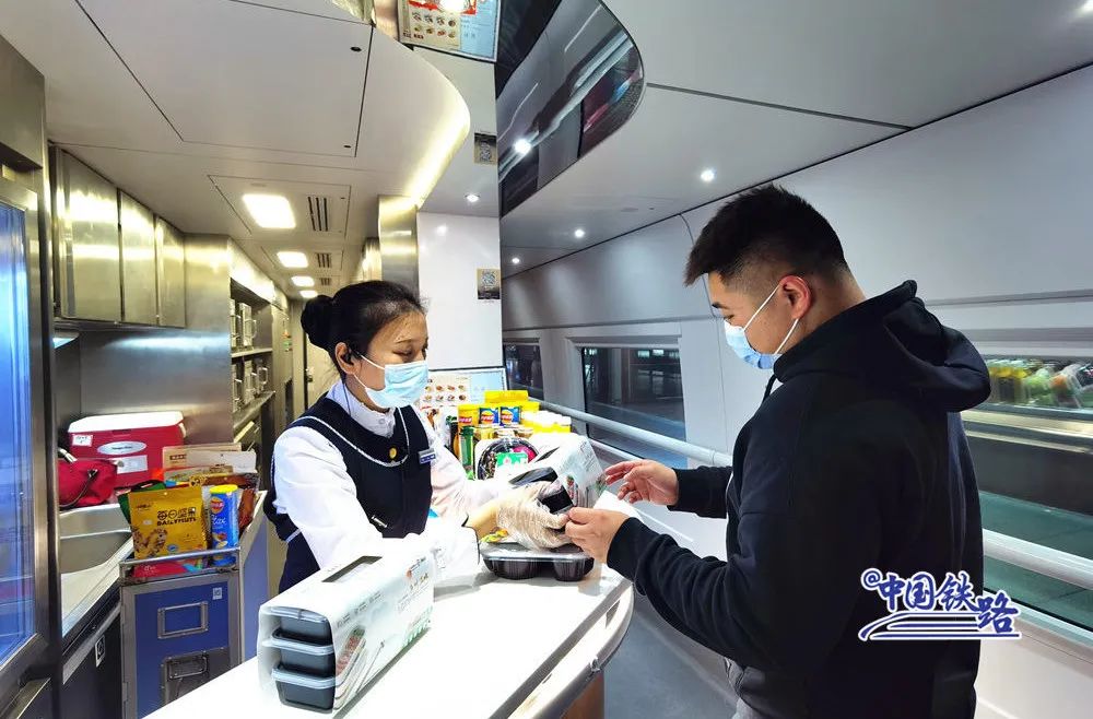 12306鍙戠幇缇庨,12306鍥炲簲杞﹀帰鍚冧笢瑗胯瀚屽懗閬撳ぇ