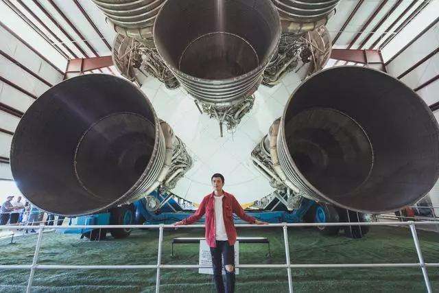 马斯克用了几年制造的火箭,马斯克的超级火箭怎么还没有发射