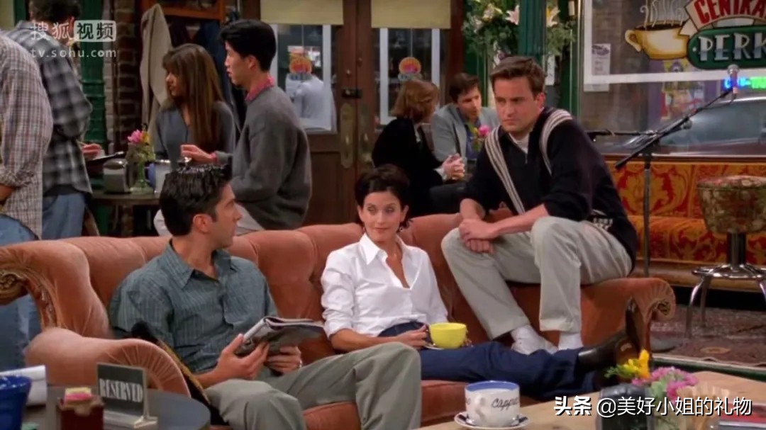 送给暗恋的女生生日礼物,找到了心仪的礼物