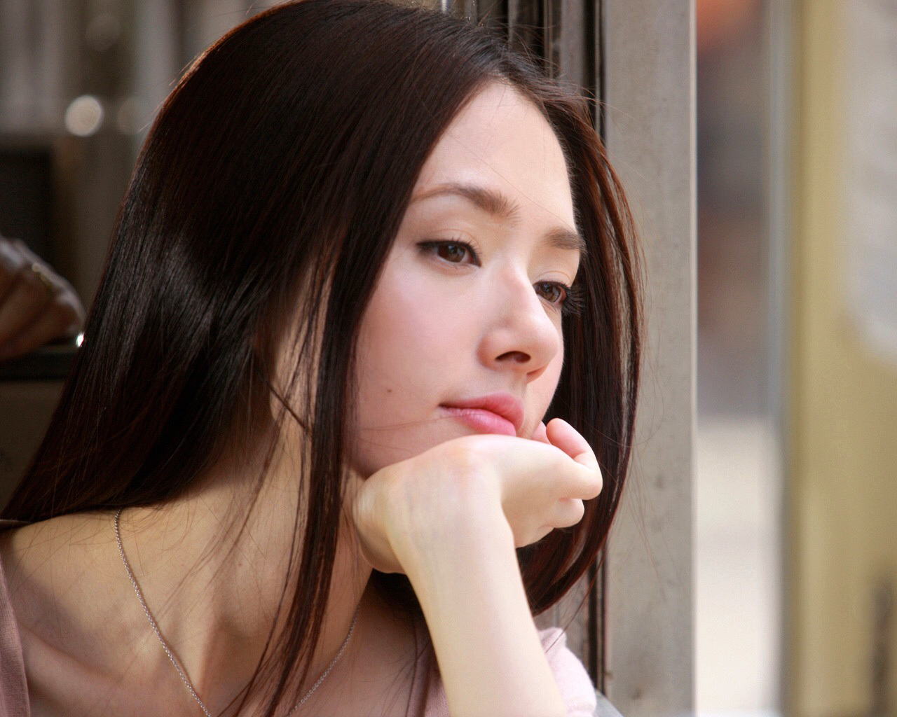 从“益达女孩”到“港圈太子妃”，郭碧婷的故事比你想象的要丰富