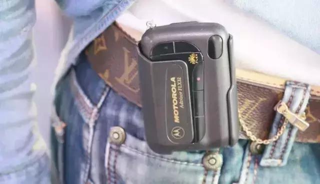 寻呼机费,寻呼机最早多少钱一台