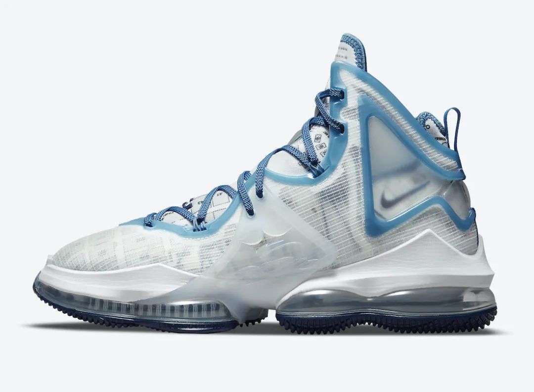 lbj9复刻湖水绿,詹姆斯正代复刻