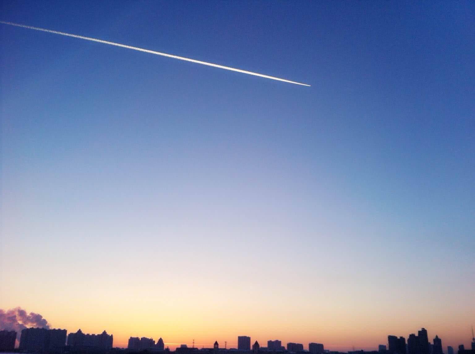 什么是陨石陨石是怎样形成的,什么是陨石视频