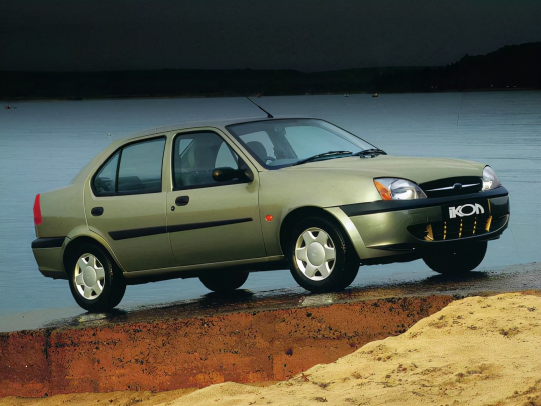 5000预算这三款省油小车最值,5000块钱能买的车型