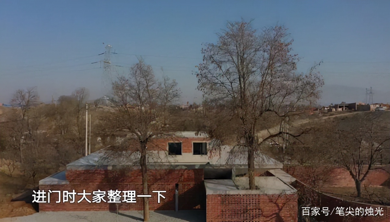 甘肃大爷房屋改造,红砖旧墙返碱改造