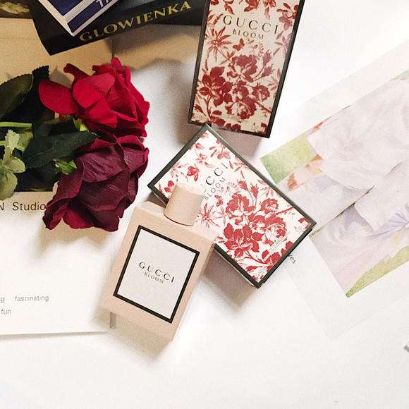 女人一生必备三款香水,女人一生必备5款香水排行榜最新