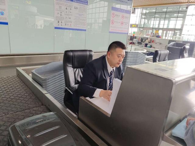 春运机场安检温馨提示,出行提醒春运坐飞机须知