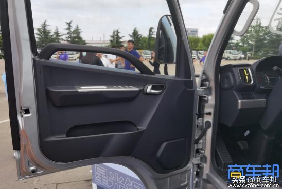 福田领航s1对比江铃顺达小卡,福田领航s1小卡排半柴油版价格
