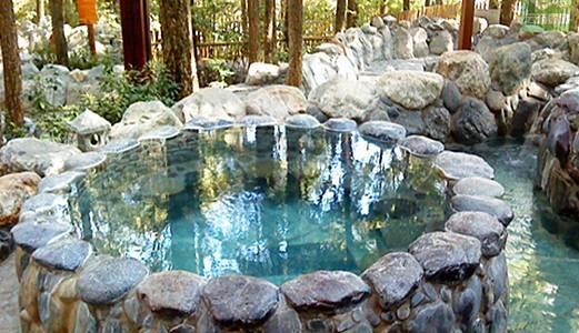 昆明碳酸泉温泉价格,安宁花神泉半山温泉