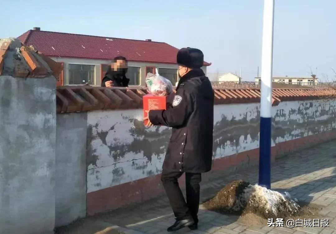 看到了农民的心声,村民们心里很高兴