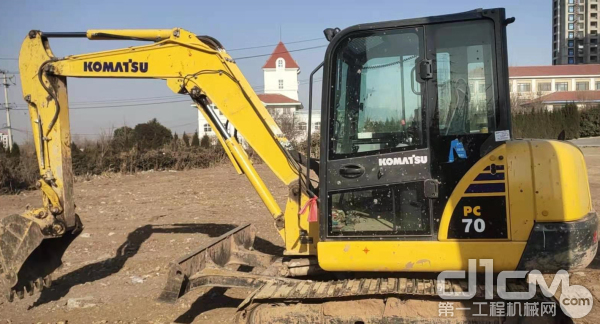 是什么?让他带动身边十多位老板选择小松