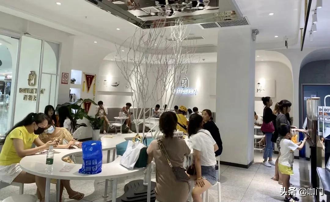 我在四线小城卖水果茶：21元/杯，3家店年入750万