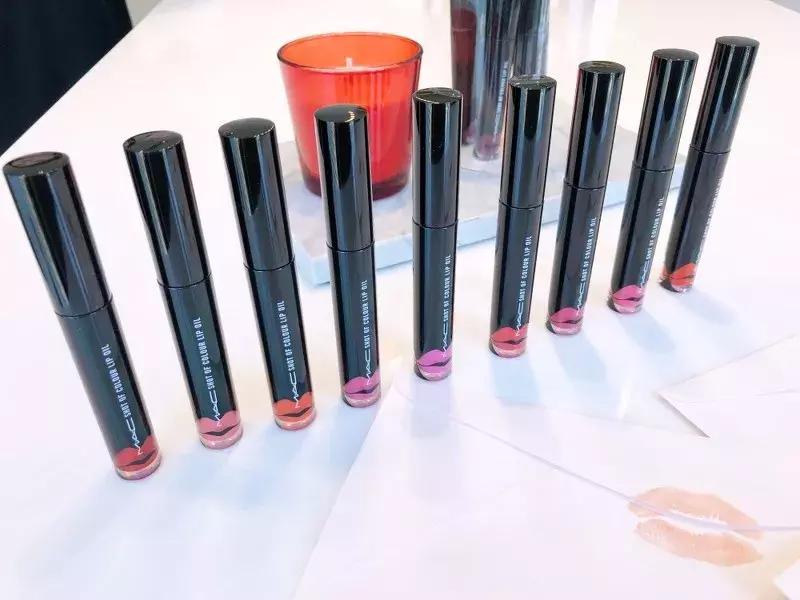 人间芭比lisa安利这个甜酷的女孩,人间芭比lisa穿高跟鞋