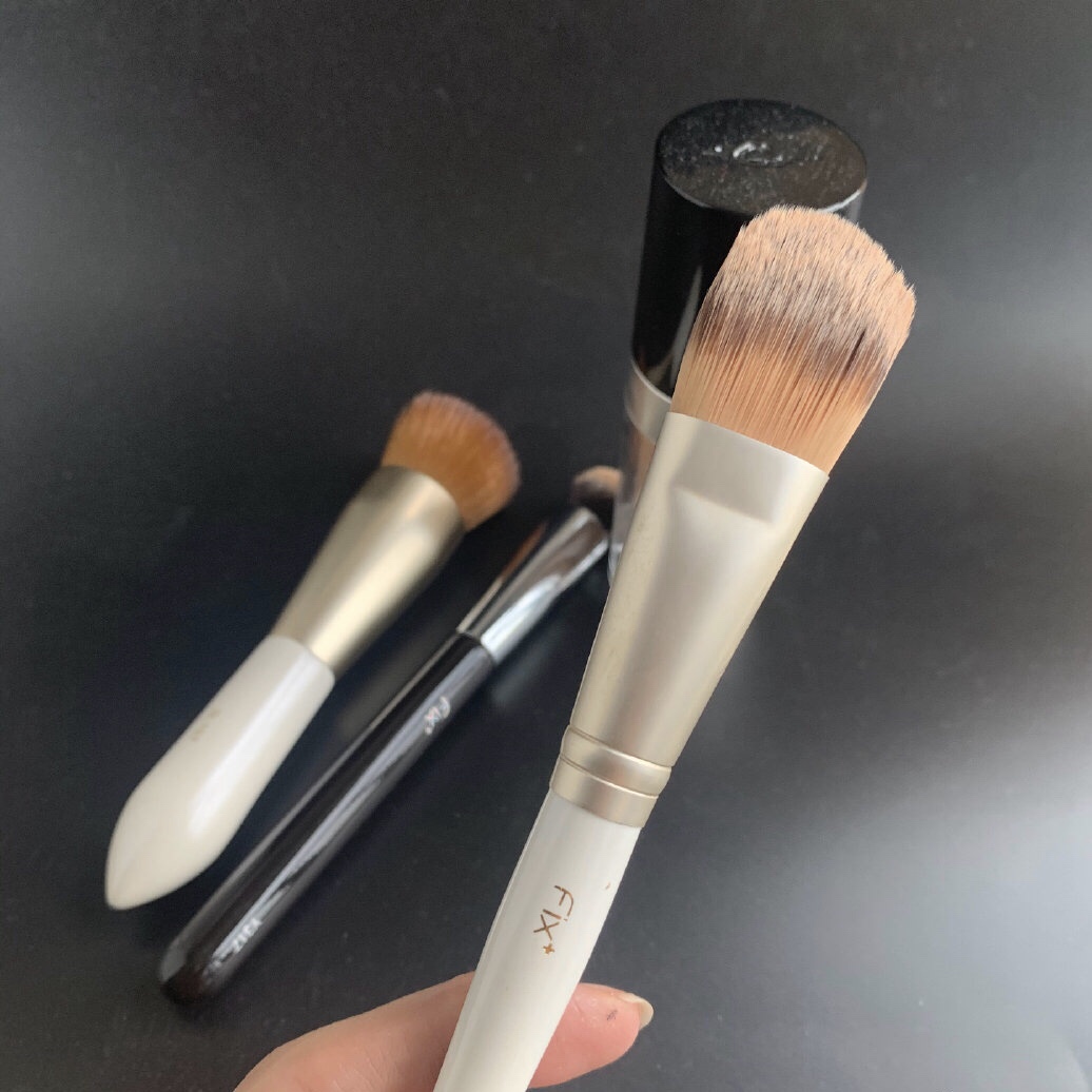 NARS遮瑕液有点贵？比起它的使用效果，两百多一支真的不算贵