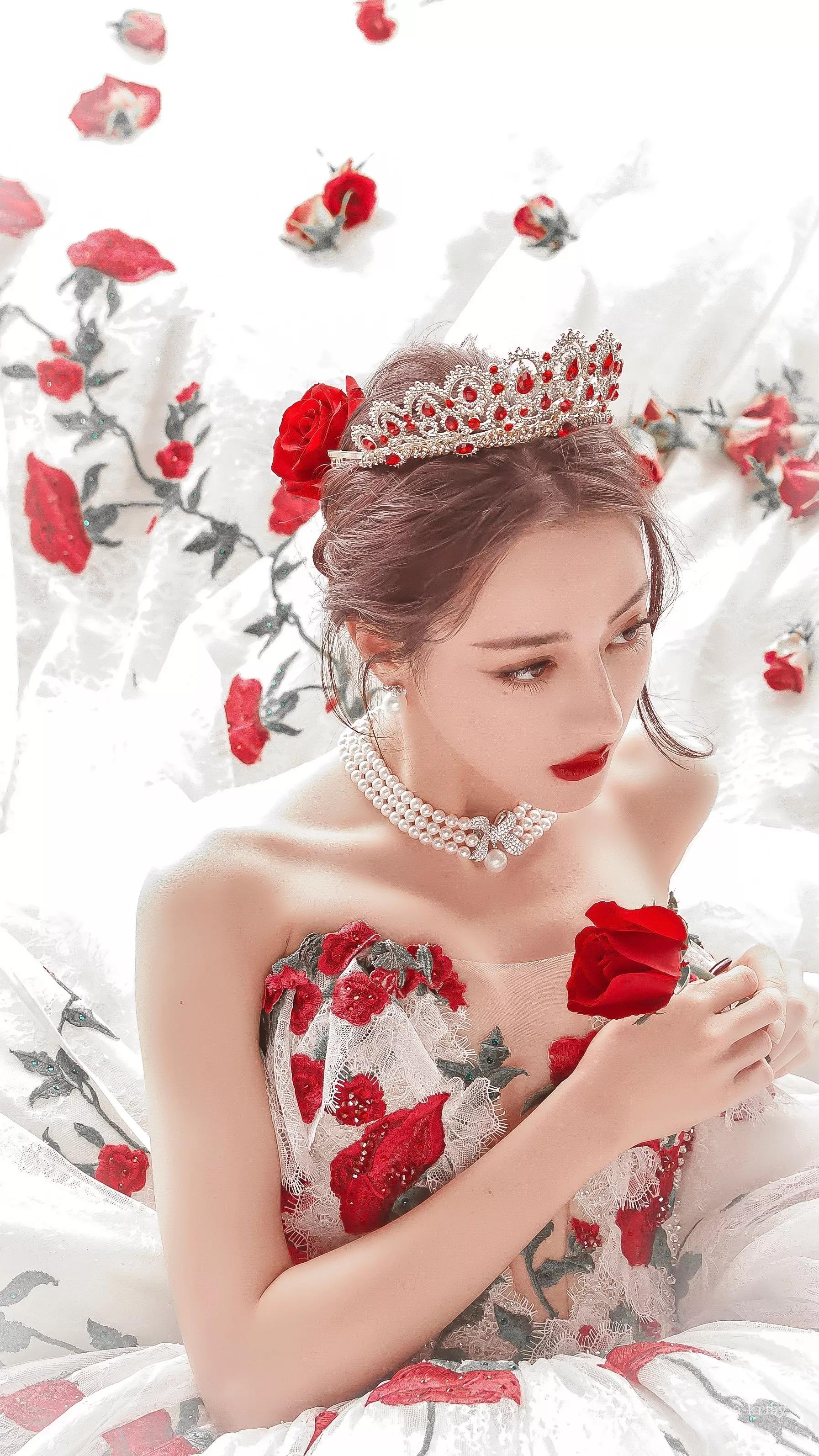 迪丽热巴玫瑰庄园的造型,迪丽热巴玫瑰庄园照片