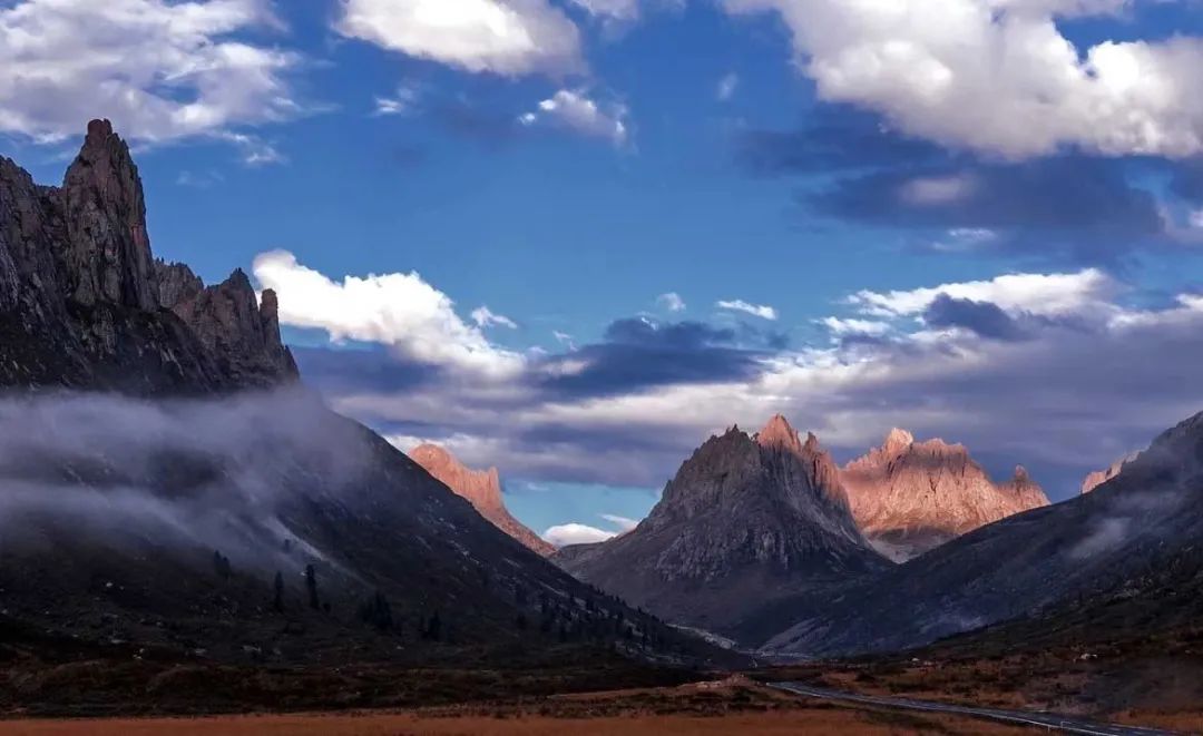 川西最美自驾游环线,川西最美越野路线