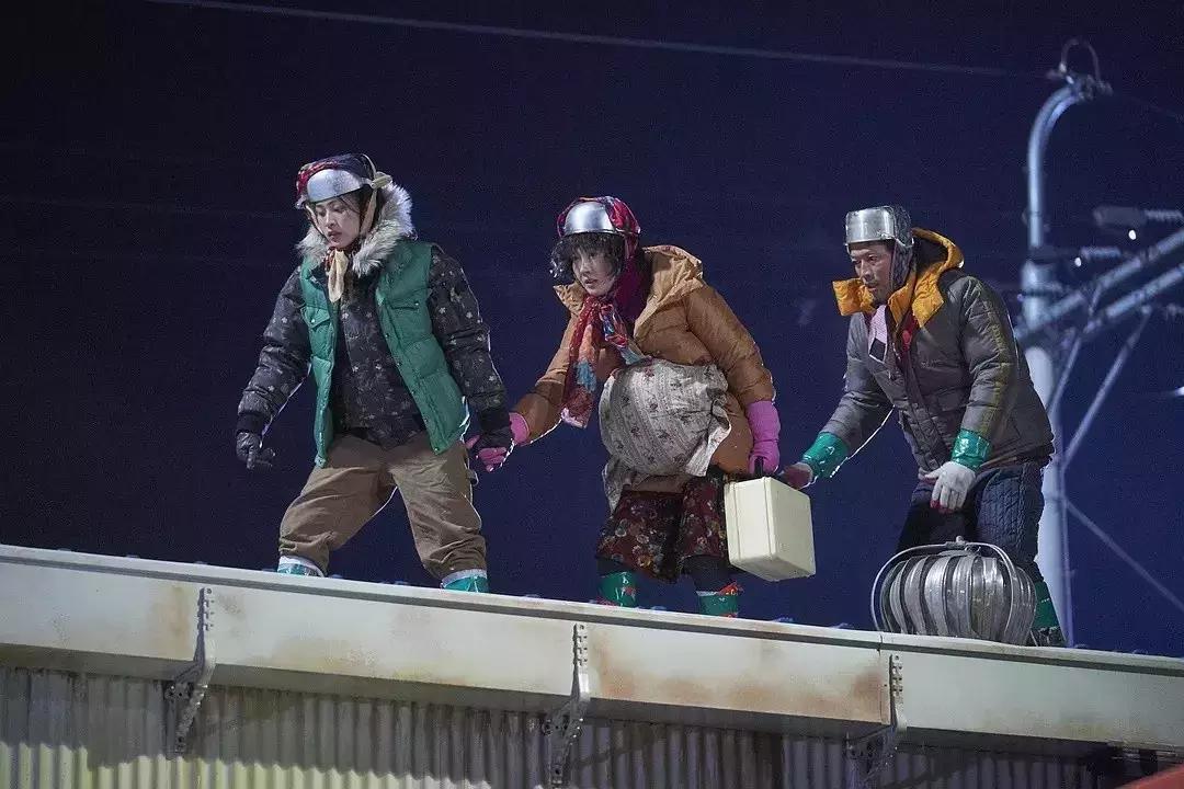 比釜山行更精彩更刺激的丧尸,釜山行这部丧尸片凭什么让你哭