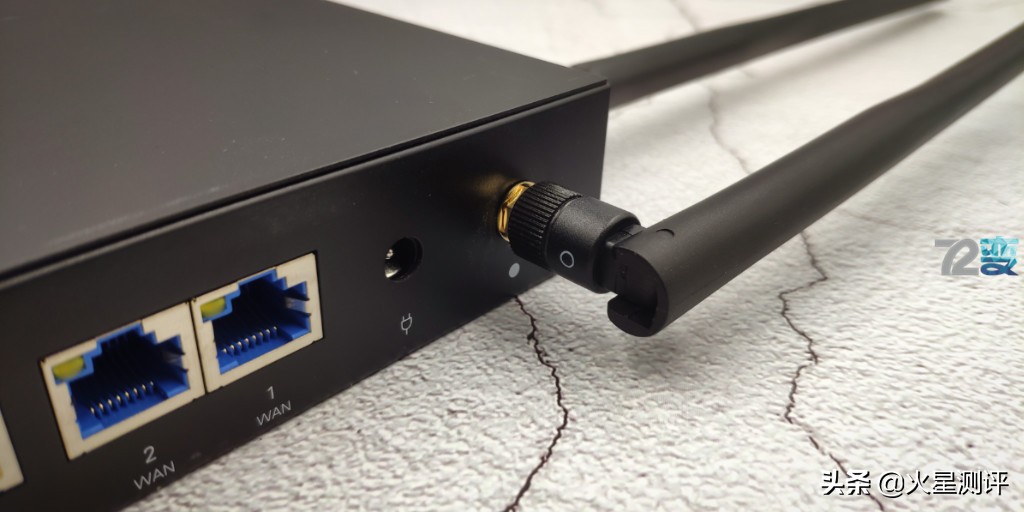 小白也能轻松搭建私有云,蒲公英X6VPN路由器开箱