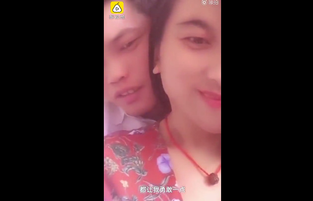 一女子脸上长了个肿瘤,女孩脸上长肿瘤后续