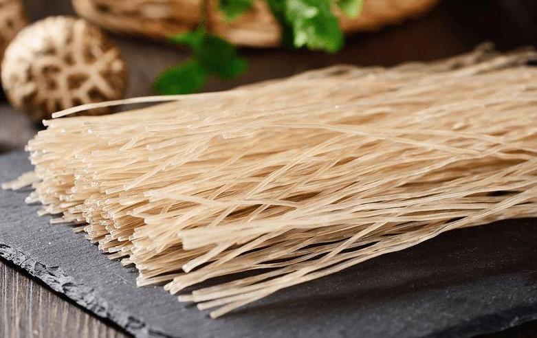 怎么样辨别纯红薯粉条,怎样辨别是不是纯红薯粉条