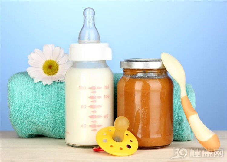 断奶宝宝喝奶粉吐怎么回事,宝宝断奶喝奶粉就吐