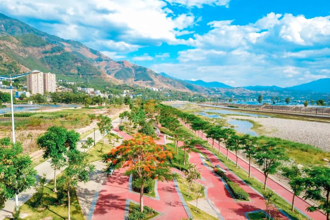 成都4天3夜旅游攻略,成都出发九寨沟川西四日小环线