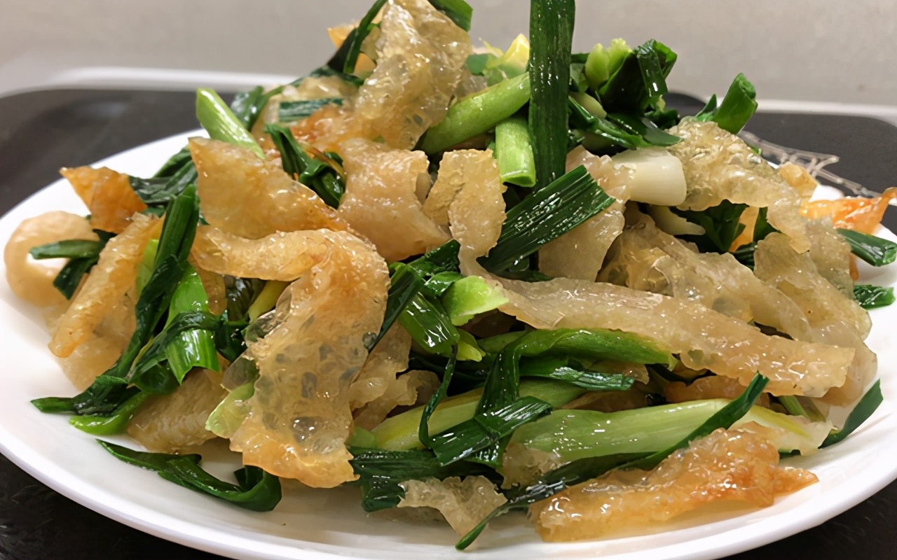 猪皮不用晒怎么做才好,发猪皮的全过程