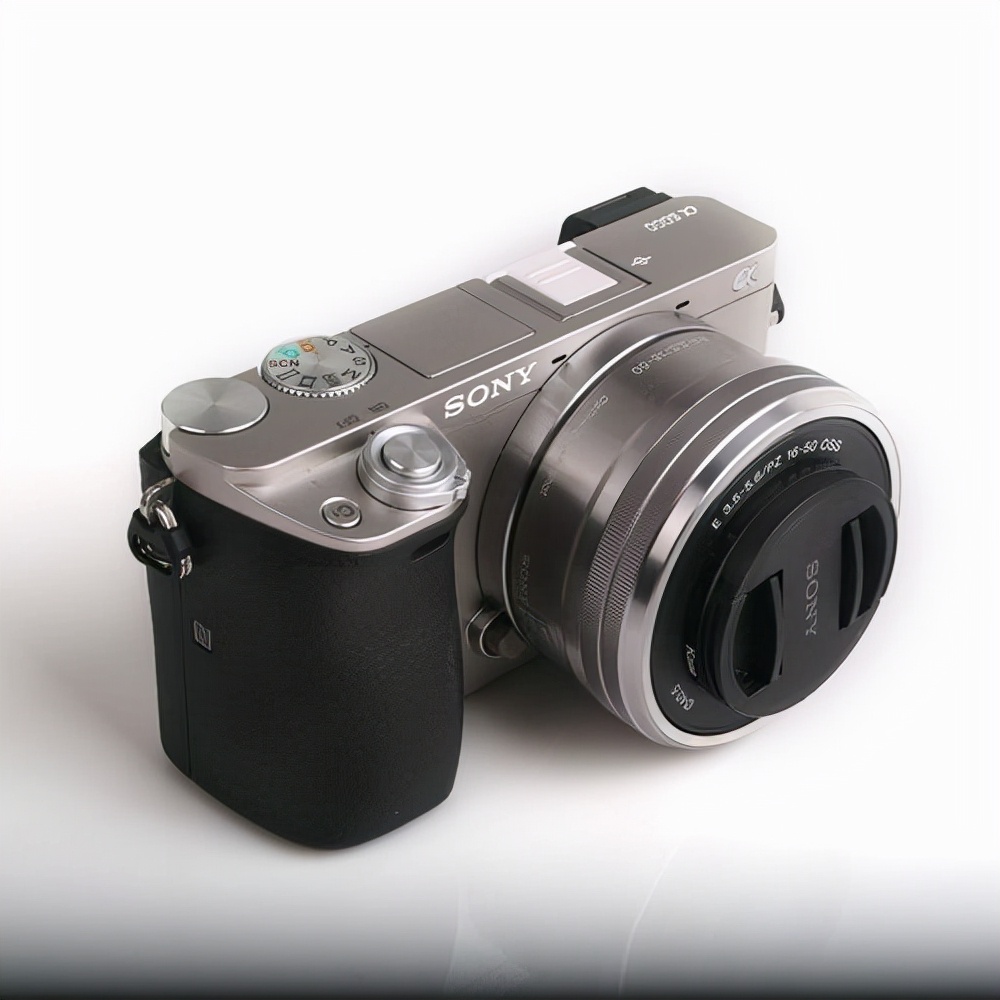 索尼rx10iv与索尼微单的比较,索尼rx100m3