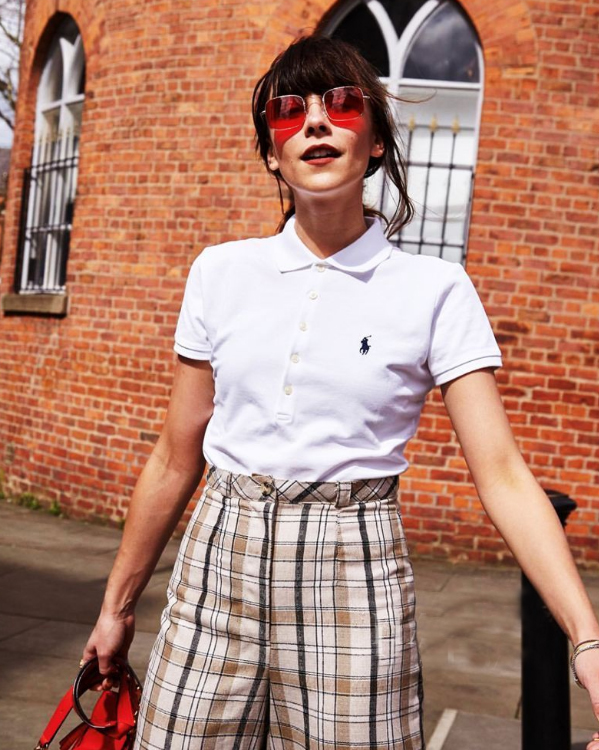 polo衫穿得好看又显身材,polo衫太大了要怎么穿才好看