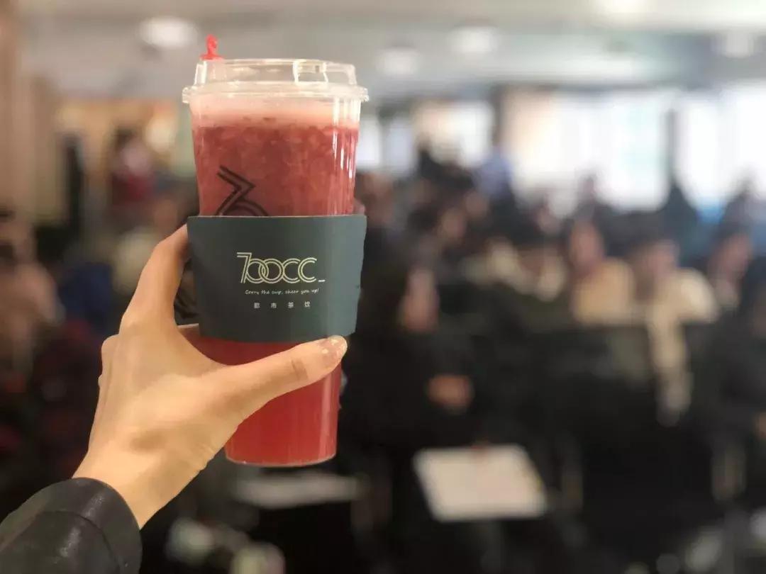 北方是奶茶荒漠？这个东北品牌店店日销过万，CoCo不是他对手