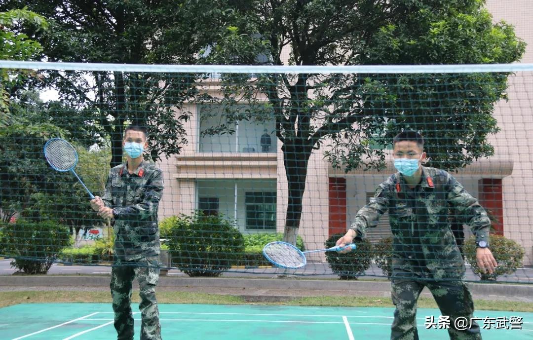 “宅”在营区久了太无聊？不可能的事！兵哥兵姐解锁“文娱”新姿势