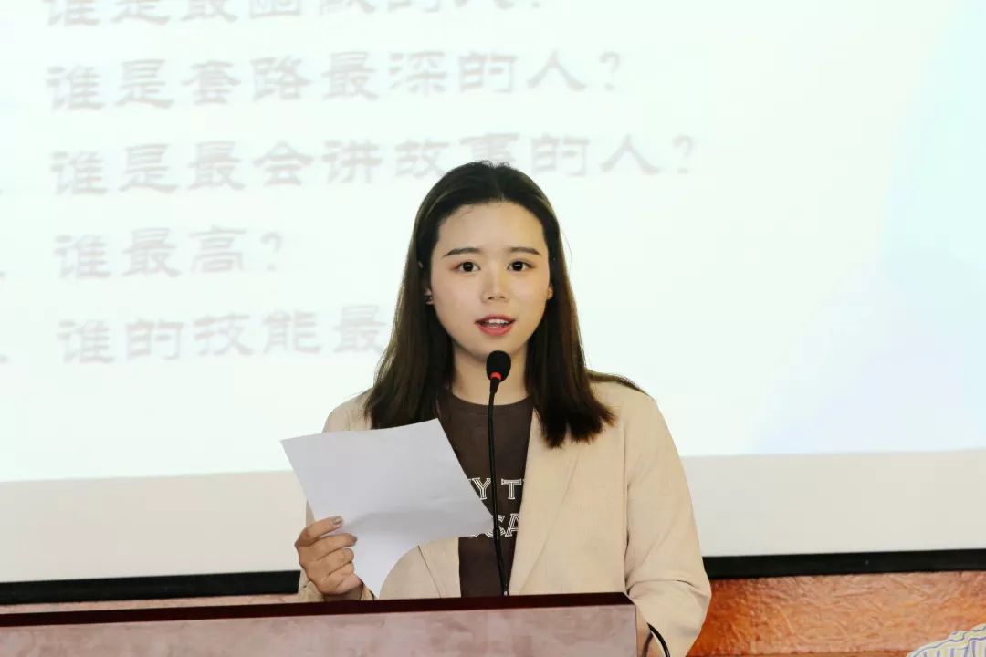 学生会的“璐瑶姐”、潜心公益的“爱心天使”、敢坐滑翔机的超飒女孩儿驾到