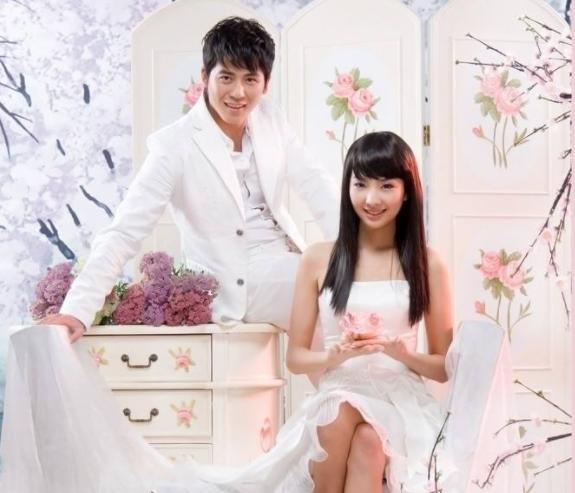 韩式婚礼电子相册视频ppt模板分享,高端婚礼ppt模板