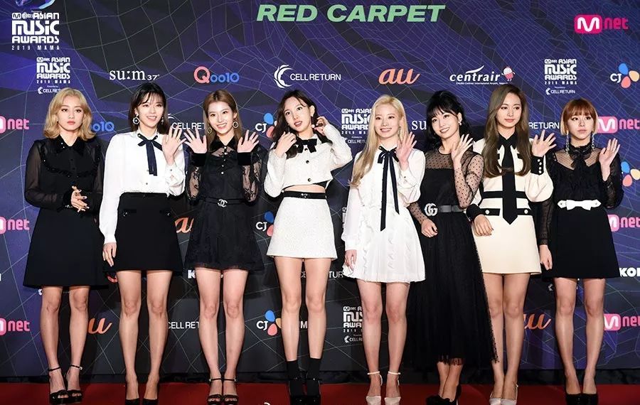 *服私**这么美，怎么一上红毯就见光死？