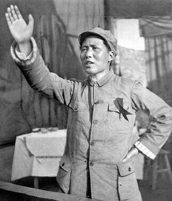 1930年,国民*党**中将被我军俘获,看到毛*东泽**大喊:润之,放我生路