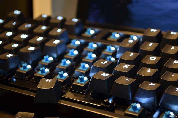 涨知识！电脑键盘上F1到F12的正确用法，你都会用吗？