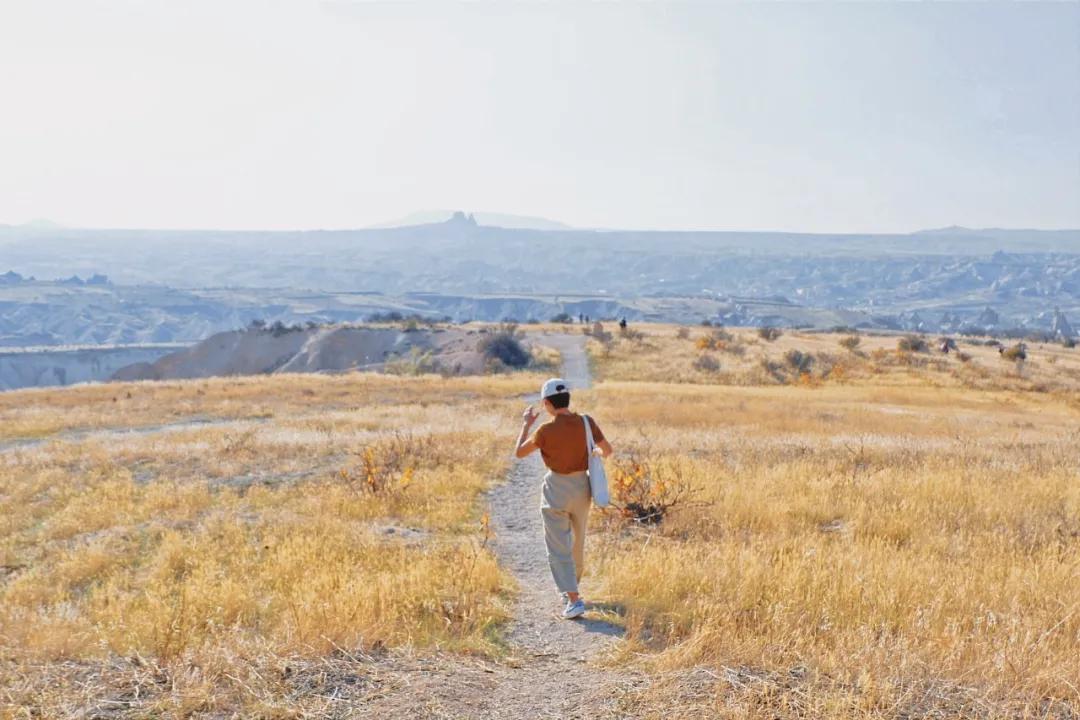 十年后农村女孩逆袭成为女总,一个农村姑娘的十年从乡村到城市