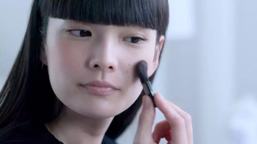 cpb长管隔离与香缇卡隔离哪个好用,cpb长管隔离新年款适合什么肤质