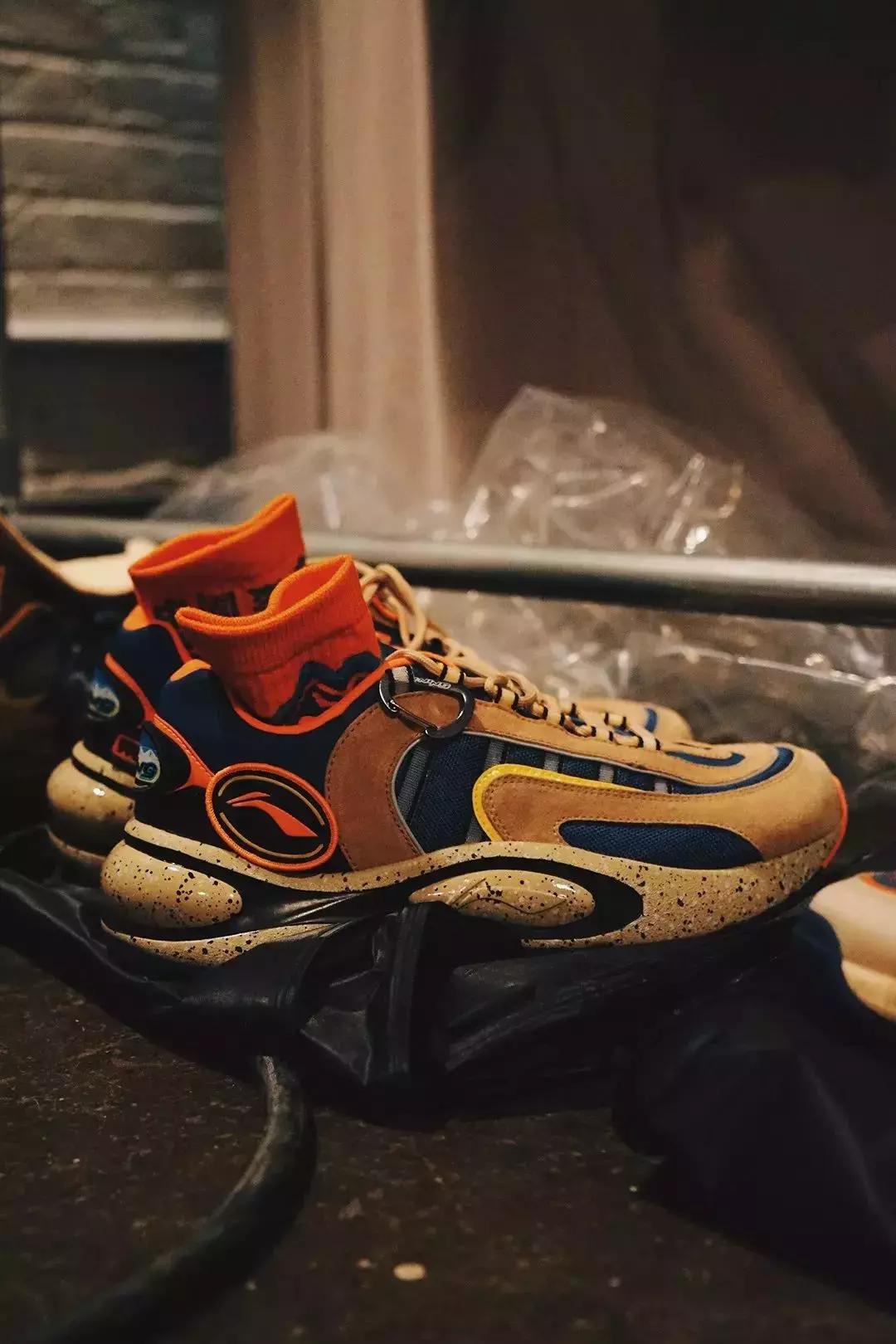 李宁2020纽约时装,李宁2019纽约时装周鞋