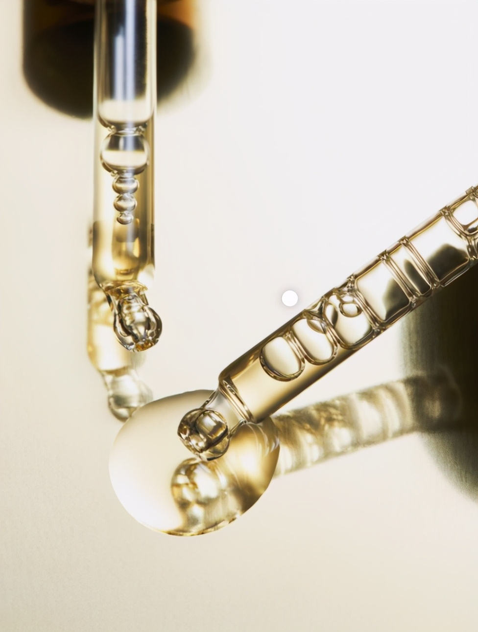 怎么养肤让皮肤细腻又白,怎么使皮肤又白又滑又紧致