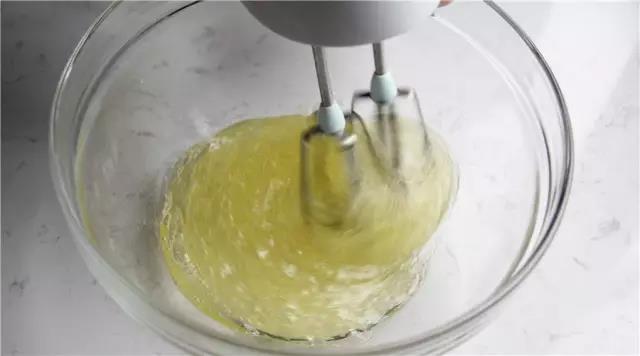 烘焙蛋清打发需要多长时间,烘焙新手入门蛋白的打发