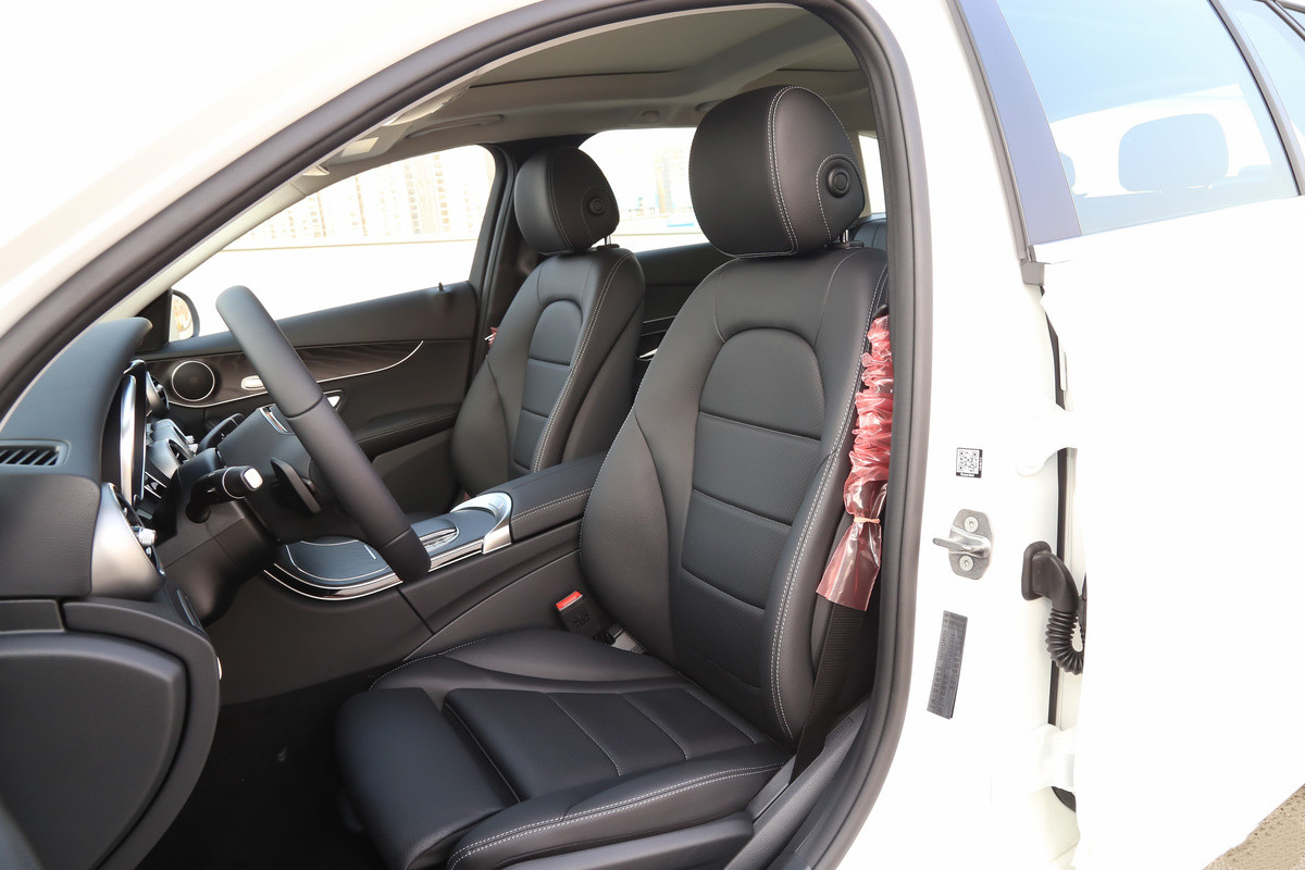 a4瓦罐旅行车和q5,奥迪瓦罐a4四驱旅行车