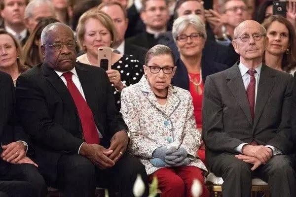 美国最高法院庭审现场,美最高法院草案