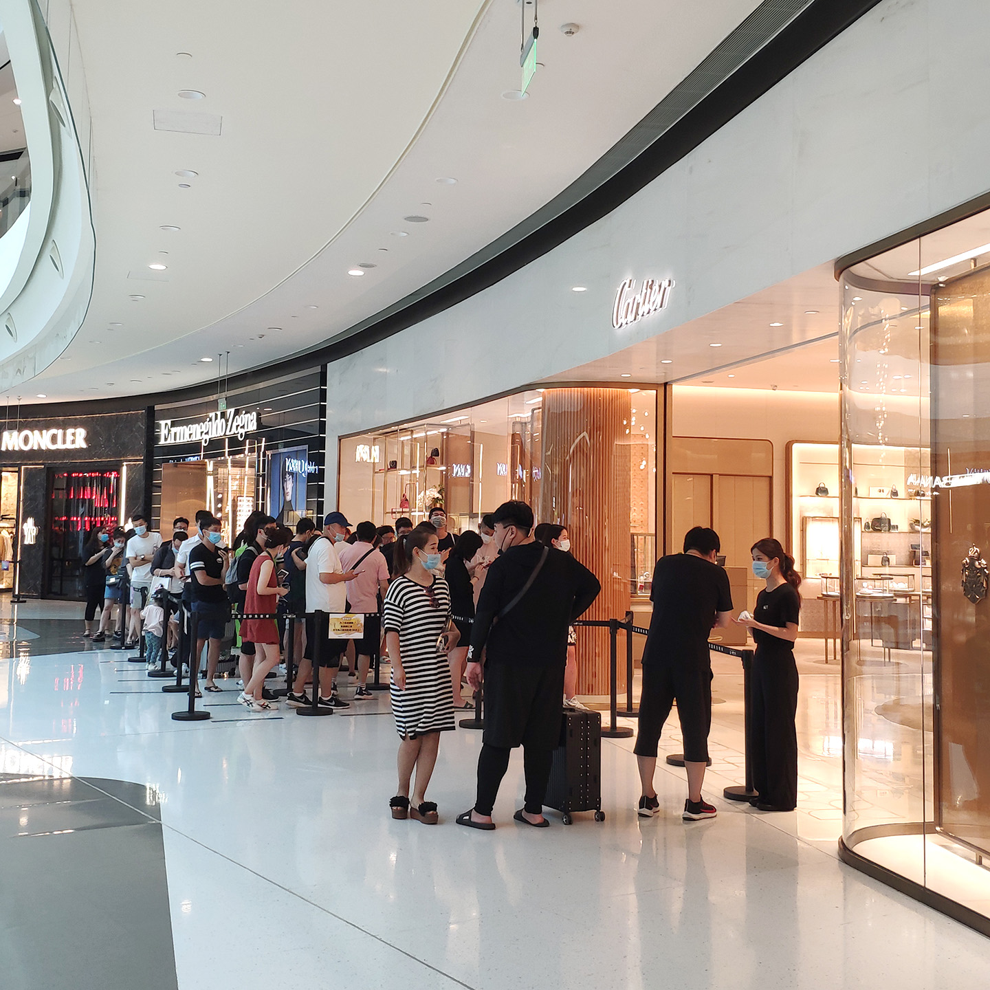 三亚免税店买什么表最便宜,钟表与奇迹三亚