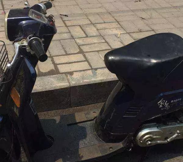 8090怀旧经典摩托车带音响,80年代摩托车带来的回忆