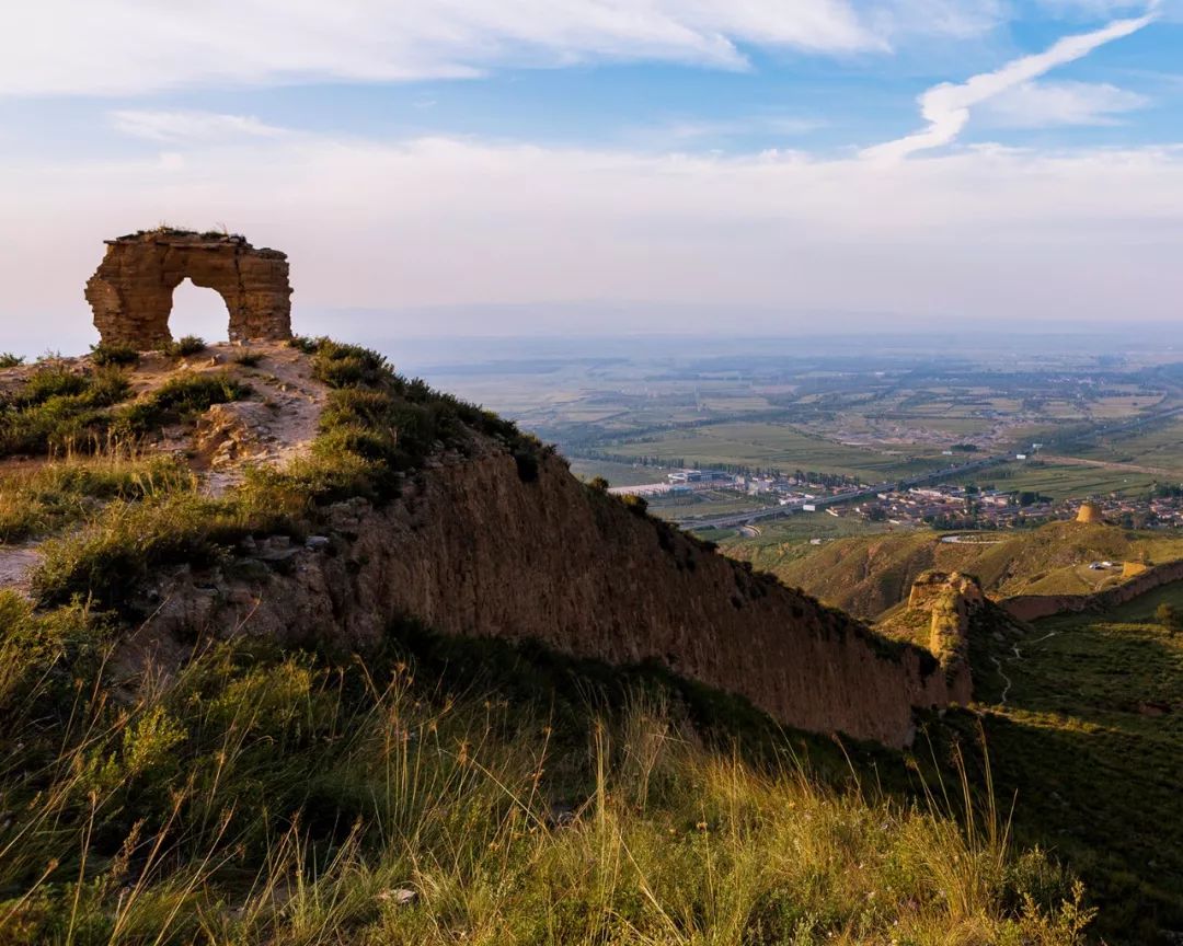 雁门关最简单古诗,雁门关古诗的意思是什么
