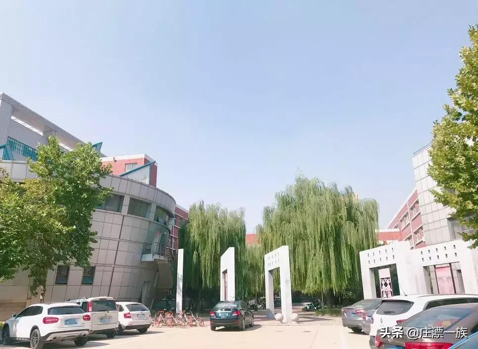 朝气蓬勃的石家庄学院来了，请多多指教